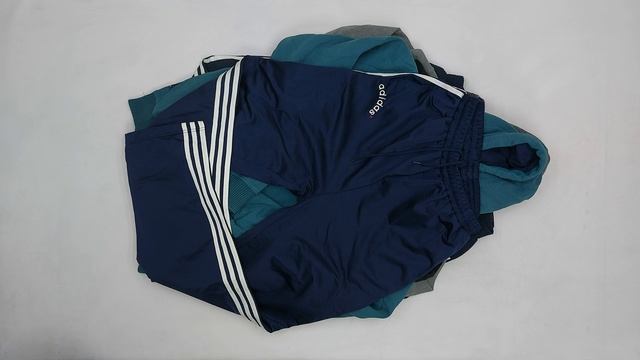 28671 Микс мужской осень-зима Men / w (extra/1 кат) 2 пак 8.8кг 6.15€/кг 18шт смотреть онлайн