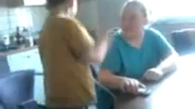 mein sohn macht wecker nach смотреть онлайн