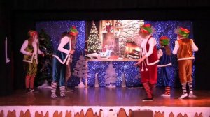 Спектакль  БЕЛОСНЕЖКА И СЕМЬ ГНОМОВ  в  школе  "Золотой ключик", г. Барселона.   16.12. 2023 года.