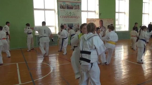 Кумитэ-Марфон 2021 смотреть онлайн