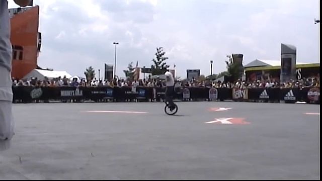 From Fast Forward DVD - Alex Jumelin - XGames VIII Philadelphia - BMX смотреть онлайн