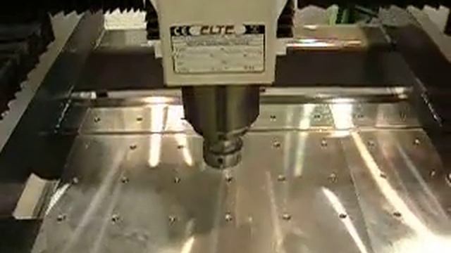 Фрезеровальный станок с ЧПУ (разработка станка по индивидуальному ТЗ) смотреть онлайн