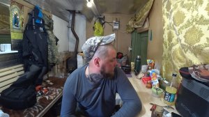 ЖИВУ В ИЗБЕ НА СЕВЕРЕ, КАК ОТШЕЛЬНИК! ПОГОДА СКАЗАЛА СЕГОДНЯ ВЫХОДНОЙ \ СУХИЕ ДРОВА, ШИКАРНЫЙ УЖИН !
