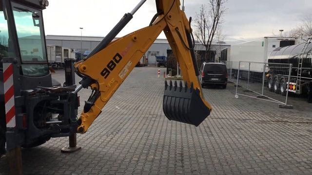 TEREX 980 Backhoe-loader