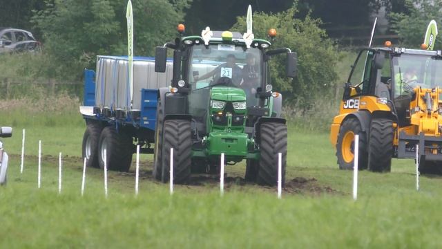 JOHN DEERE 6130 vs NEW HOLLAND 8360 смотреть онлайн