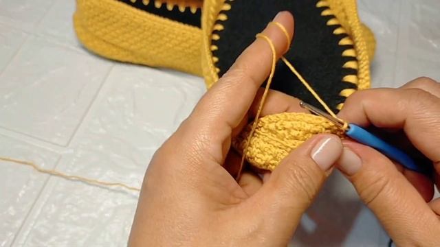 Вязанный макас на подошвах смотреть онлайн