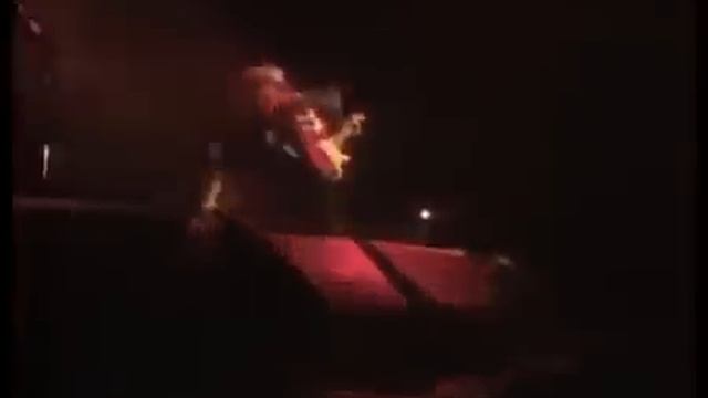 Yngwie Malmsteen - Far Beyond the Sun LIVE смотреть онлайн