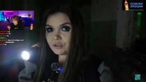 ДИПИНС СМОТРИТ КАК ЕЛЕНА РАЙТМАН ЗАБРАЛАСЬ В ЗАБРОШКУ