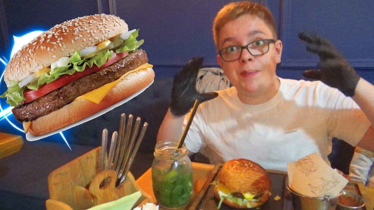 ВЛОГ Данила УЛЕТАЕТ в Челябинск!!! Кушаем в ресторане ГОЛЫЙ ПОВАР!!! смотреть онлайн