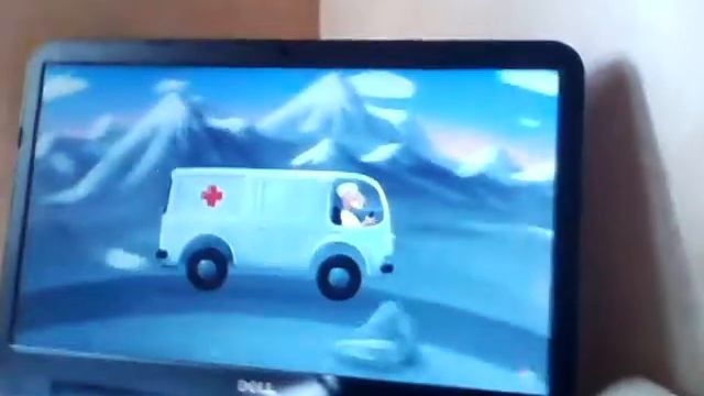 Машина едет далеко смотреть онлайн