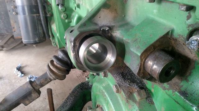 Розточуваня ІЛС моста JOHN DEERE. смотреть онлайн
