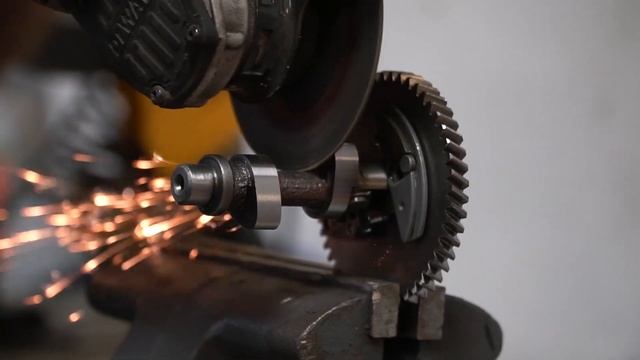 E85 Predator 212cc Build! смотреть онлайн
