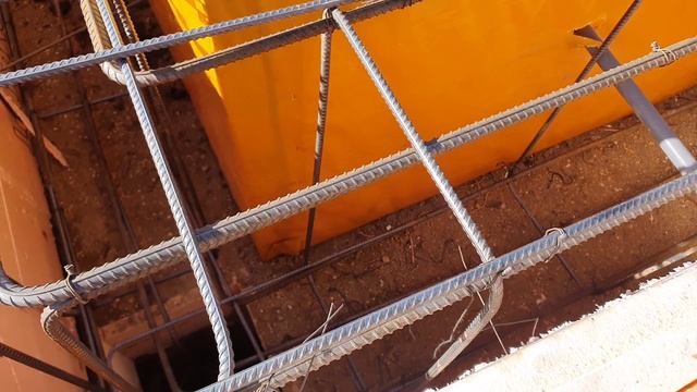 правильная опалубка по СНиПу и армирование ленты фундамента