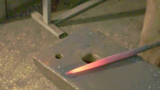 Окончание виноградной лозы вручную. смотреть онлайн