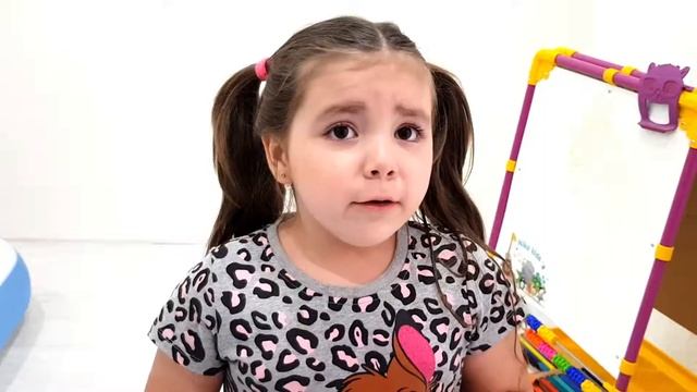 Элина учит уборке смотреть онлайн