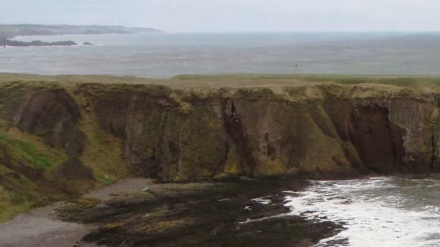 Dunnottar Castle - with Skellig of Loreena McKennitt смотреть онлайн