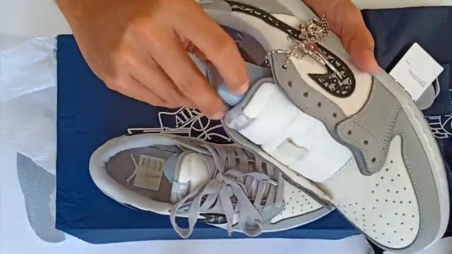 AIR JORDAN X DIOR REVIEW & UNBOXING (JAPAN MARKET) смотреть онлайн