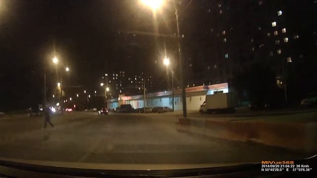 Ул.Милашенкова. MiVue 568 смотреть онлайн