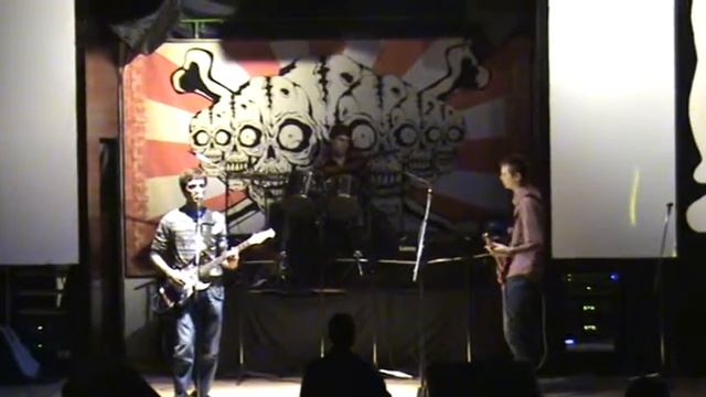 ПотиШЕ - К тебе (клуб "ЖАРА" 4.05.2011) смотреть онлайн
