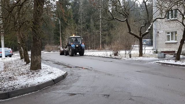 20200130 Уборка улиц в пХвойный Красное Село этой зимой смотреть онлайн