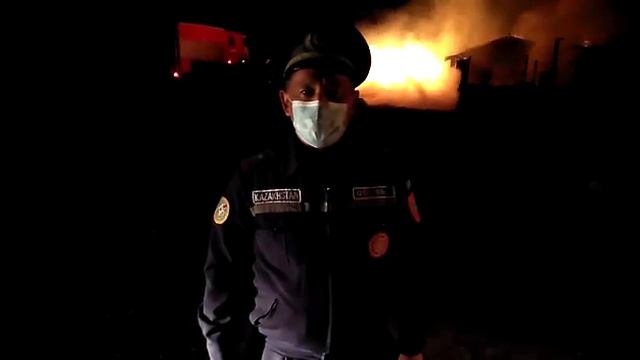 В ЗКО из за поджога сгорело сено смотреть онлайн