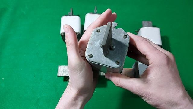 Электрические предохранители СССР. Часть 4.