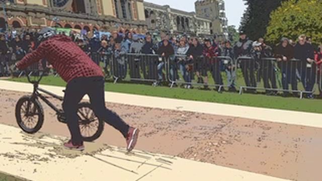 Centipede Vs Tarantula (Tsar Mix) смотреть онлайн