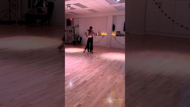 Marat Zhumabekov and Alena Chizhova | Cha Cha | Summer Showcase 2023 смотреть онлайн