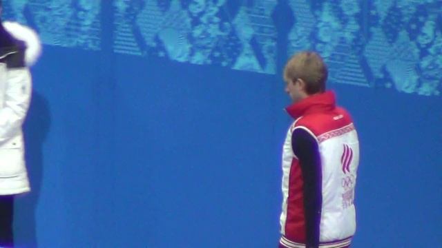 Sochi 2014 Abbott, Plushenko before warm-up SP 00684 смотреть онлайн