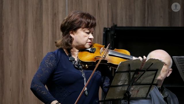 А.Вивальди Фолия, исполняет ансамбль скрипачей КМК им.Аухадеева. Концертмейстер Виталий Сидоркин смотреть онлайн