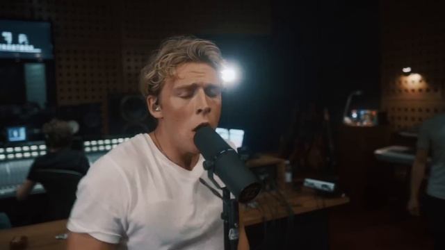 Christopher - Bad (Live In Studio)