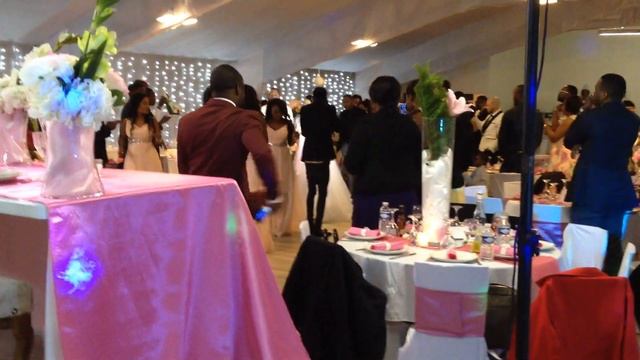 Dj Richard - Mariage de Celestin (parti 1) смотреть онлайн