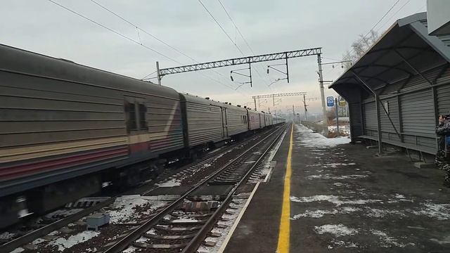 эп1п с пассажирским и прицепным нижний бестях - Иркутск смотреть онлайн