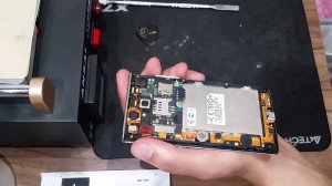 Разбор телефона LG P705