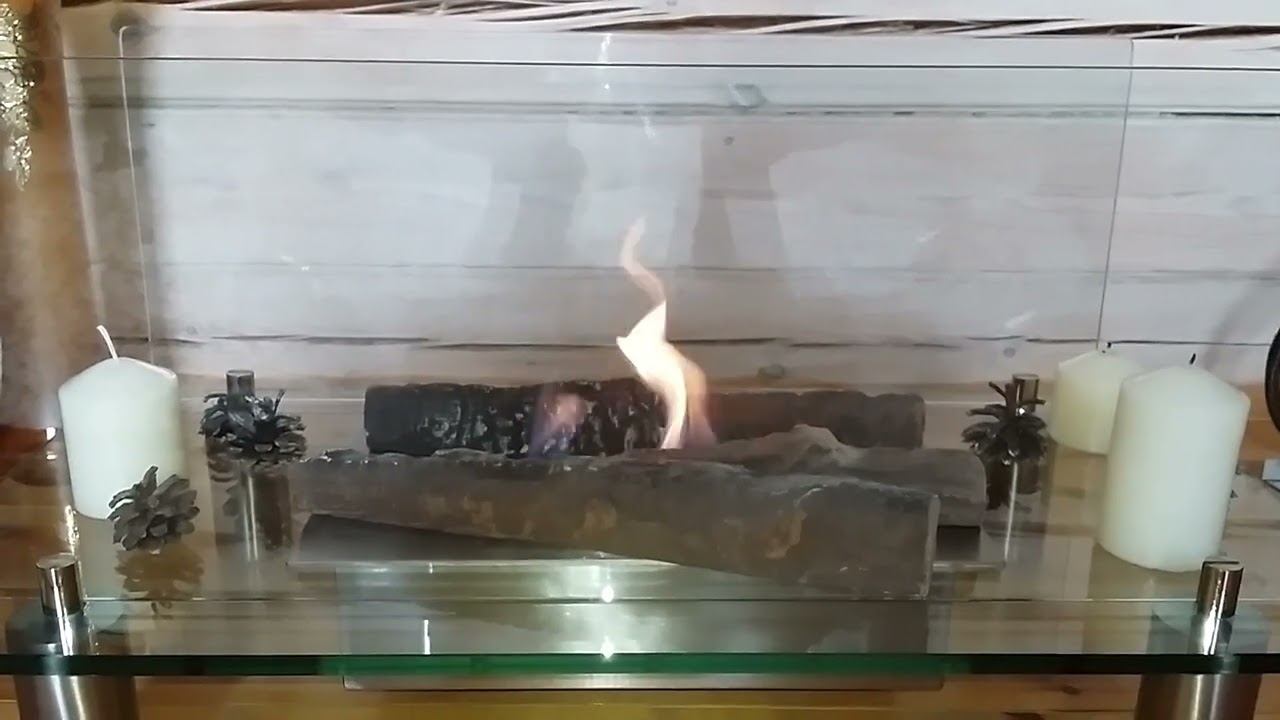 Релаксирующее и тихое видео. Горит тёплый камин