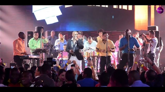 Willy Garcia En Living Night Club Santiago de Cali смотреть онлайн
