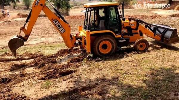 new jcb 3DX performance in mud। jcb 3DX। jcb video