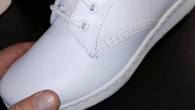 Dr. Martens Newton. Обзор. смотреть онлайн