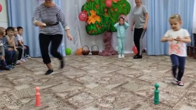 Спортивное развлечение "Путешествие в страну Мультляндию" смотреть онлайн