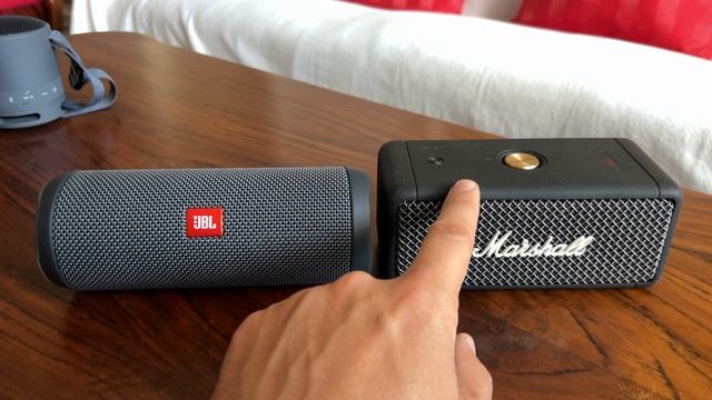 JBL Flip Essential 2 VS Marshall Emberton - sound comparison смотреть онлайн