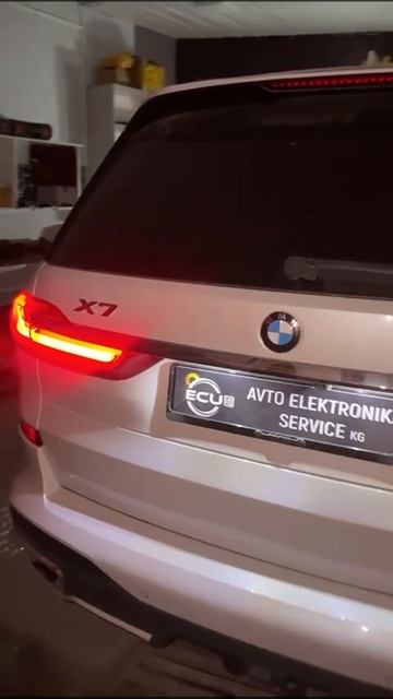 BMW X7 SUV 462.3PS MG1CS201 POP&BANG смотреть онлайн