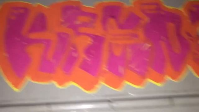 Поездка в Питер,и поход в гм |бомбинг в электричке// #graffiti #бомбинг #стиль смотреть онлайн