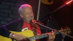 Е.Маргулис & А. Макаревич - Песня о капитане.