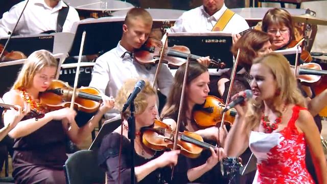 "Ти земле моя" у виконанні симфонічного оркестру, солістка - Олена Івасюк. смотреть онлайн