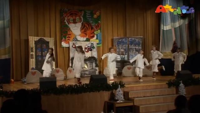 Jingle bells смотреть онлайн