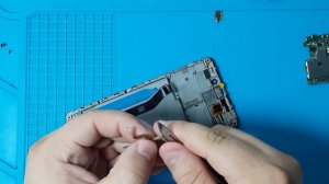 Замена дисплея xiaomi redmi 4 pro