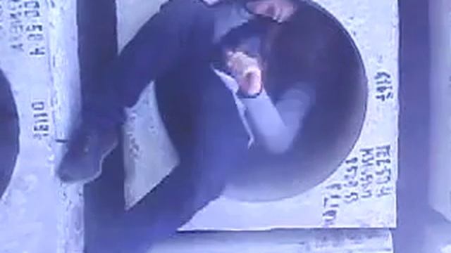 смотрите бомж спит смотреть онлайн