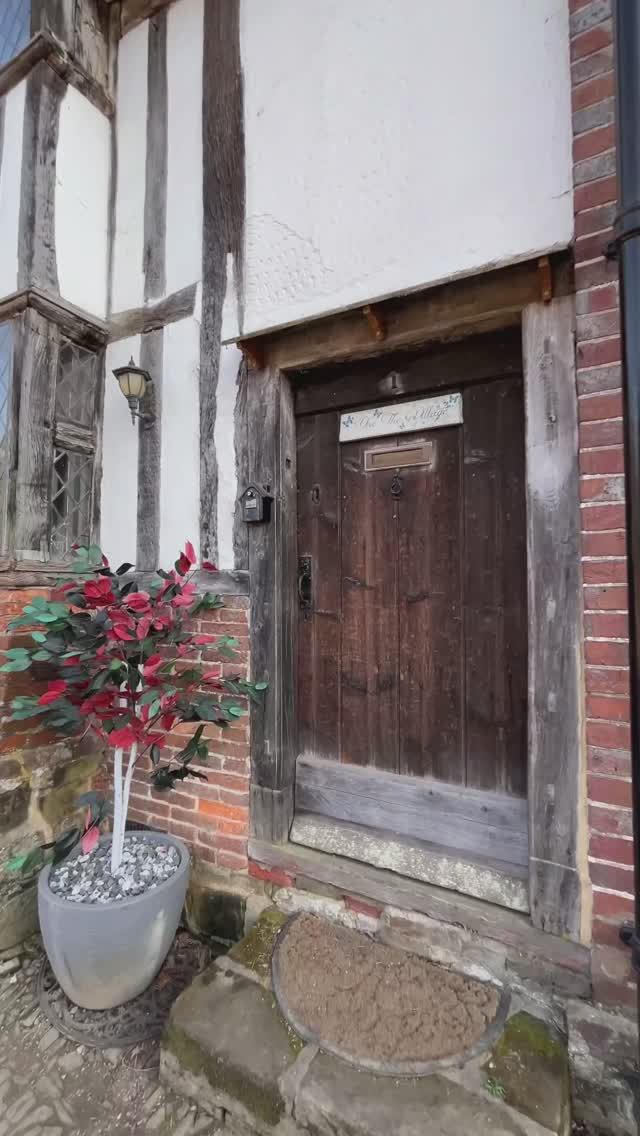 Английская деревня времен Тюдоров #чиддингстоун#деревня#англиямоимиглазами#тюдоры#путешествия смотреть онлайн