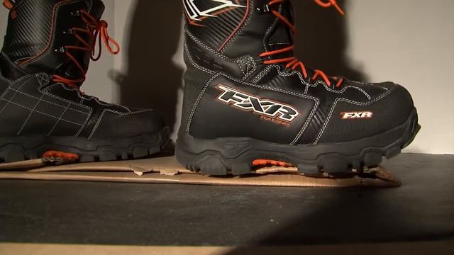 Bad-Ass Snow Boots Destroy Box смотреть онлайн