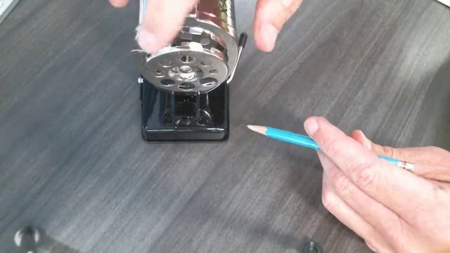 X-acto Vacuum Mount Pencil Sharpener смотреть онлайн